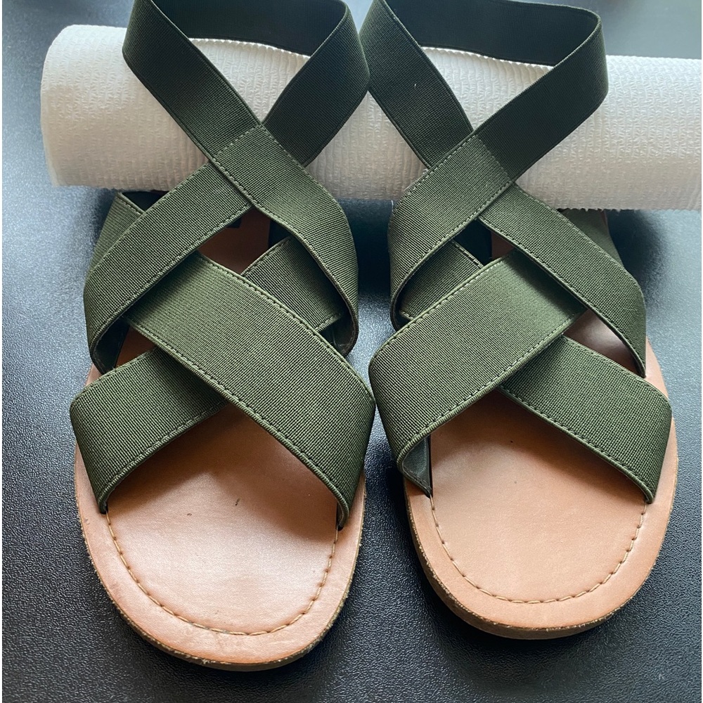 Design Lab Sandals - Picture 3 of 4